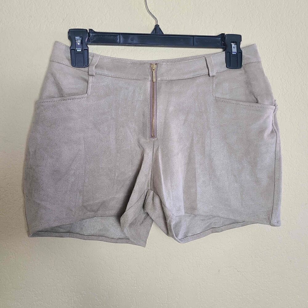 NWT Astars Maya Faux Suede Shorts